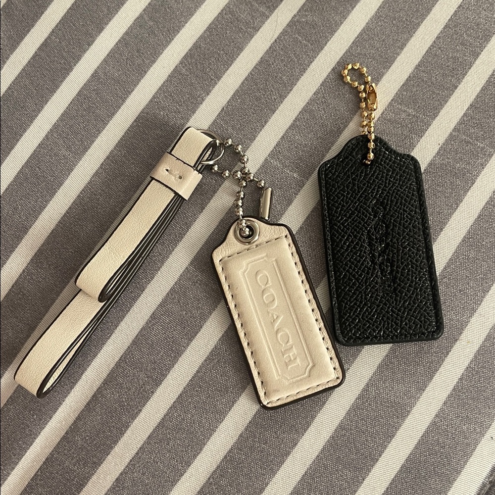 Coach Black and Cream Leather Keychain Set - Picture 3 of 10